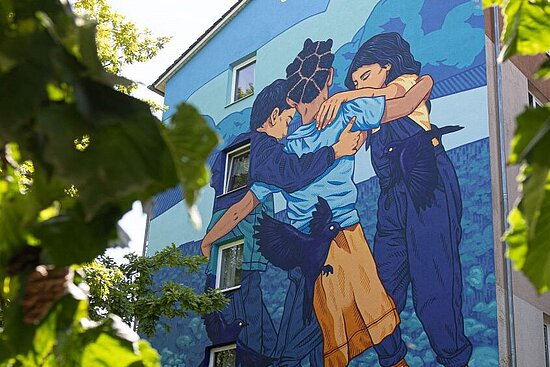 *transit art 2024, Lidia Cao, Ein Hauch von Freiheit, Oberwöhrstraße 67, Foto © Martin Weiand 