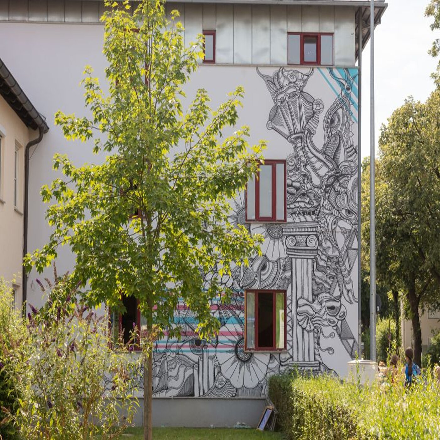 *transit art 2022, Toshsux, untitled, AWO Mehrgenerationenhaus, Foto © Martin Weiand 