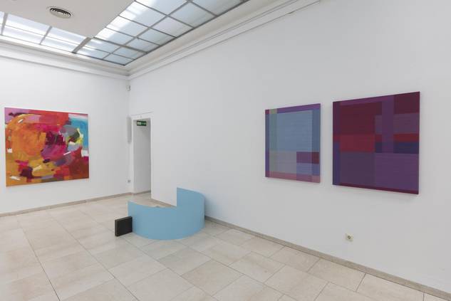 Jahresausstellung Kunstverein Rosenheim 2018, Blick in Saal 6, Foto (c) Martin Weiand