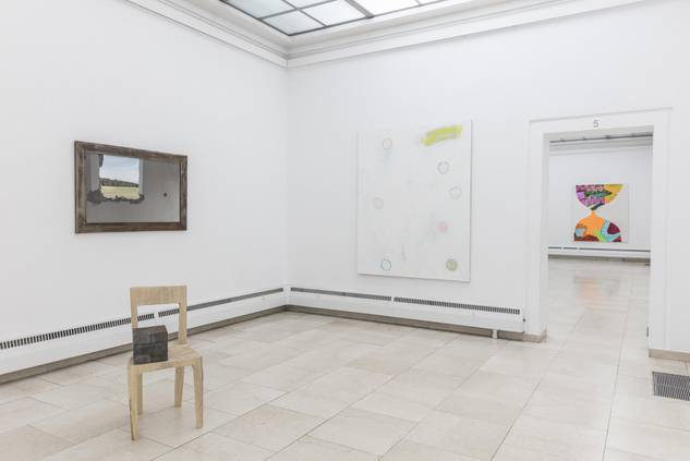 Jahresausstellung Kunstverein Rosenheim 2018, Blick in Saal 5, Foto (c) Martin Weiand